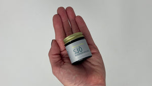 SJÖ Moisturizing Body Scrub